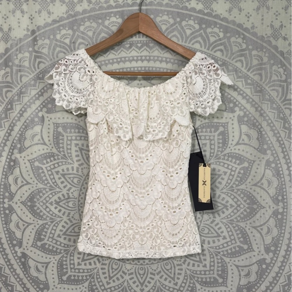 Nwt $198 Nightcap Night Cap Spanish Lace Off Shoulder Top Shirt White Small S 2 - Picture 4 of 12